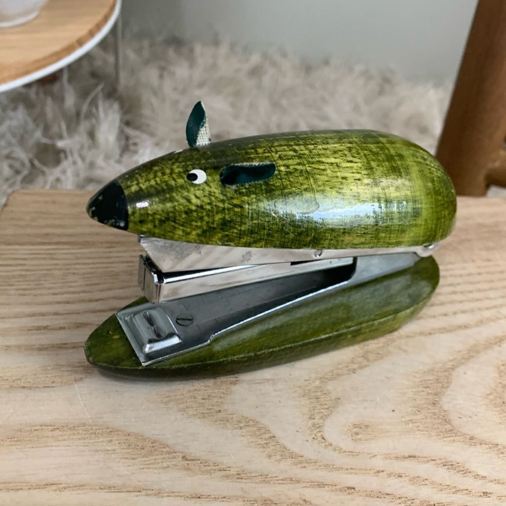 Vintage Green Wood And‎ Metal Mouse Mini Stapler